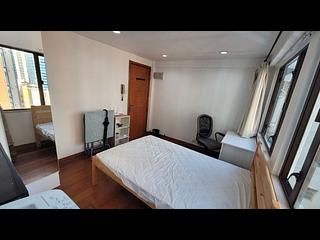 Sai Ying Pun - Wing Lee Building 05