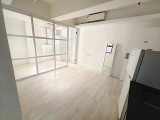 Central - 73, Connaught Road West 03