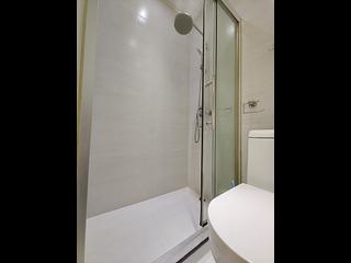 Central - 73, Connaught Road West 07