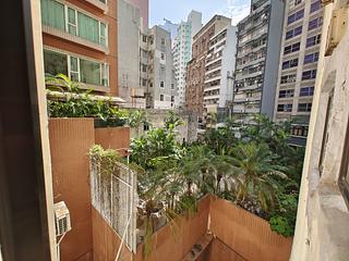 Central - 73, Connaught Road West 08