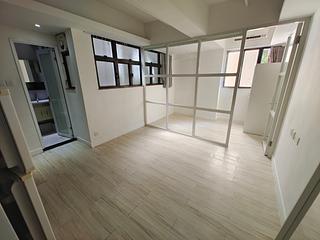 Central - 73, Connaught Road West 15