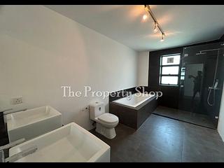 Clear Water Bay - Seacrest Villas 05