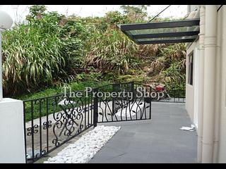 Clear Water Bay - Seacrest Villas 11
