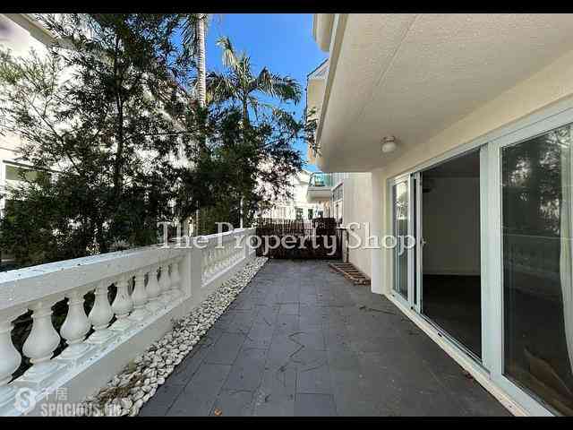 Clear Water Bay - Seacrest Villas 02
