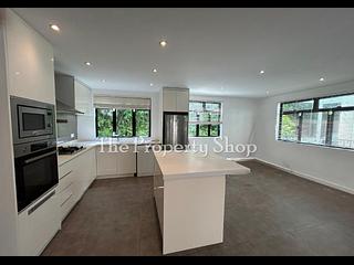 Clear Water Bay - Seacrest Villas 03