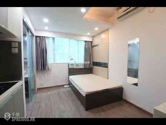 Wan Chai - On Hing Mansion 02