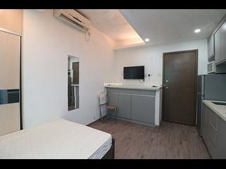 Wan Chai - On Hing Mansion 03