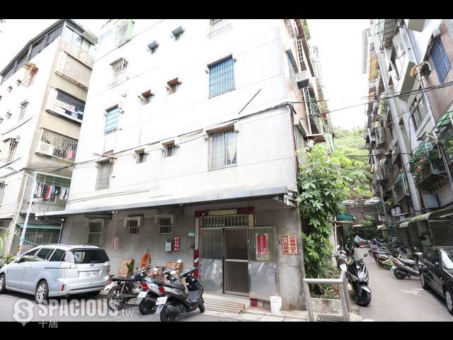 Xinyi - No. XX, Alley 2, Lane 76, Section 6, Xinyi Road, Xinyi District, Taipei City, Taiwan 110 01