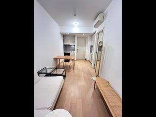 Tseung Kwan O - Monterey Block 6A 02