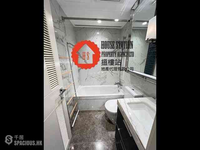 Tseung Kwan O - Monterey Block 6A 03