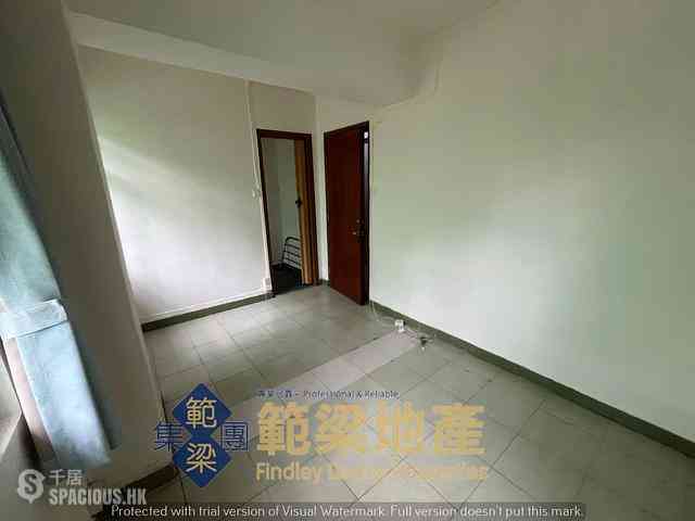 Mui Wo - Mui Wo Building 02