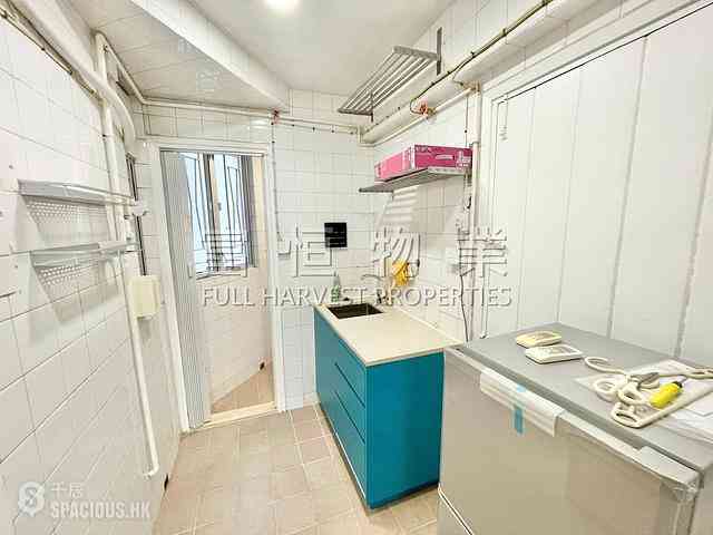 Happy Valley - 2-2A, Leighton Road 07