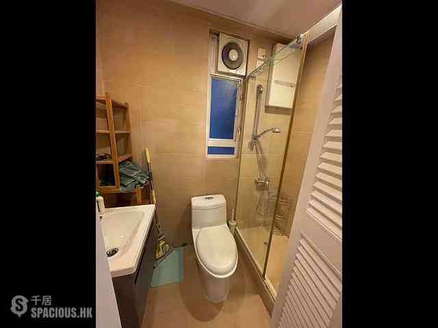 Sai Ying Pun - Mai Hing House 06