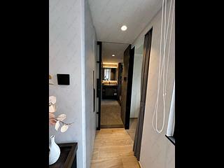 Central - 108-110, Wellington Street 07