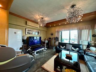 Kam Tin - Parkside Villa Block 1 05