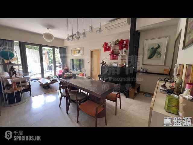 Tseung Kwan O - The Wings Ocean Wings Block 8 02