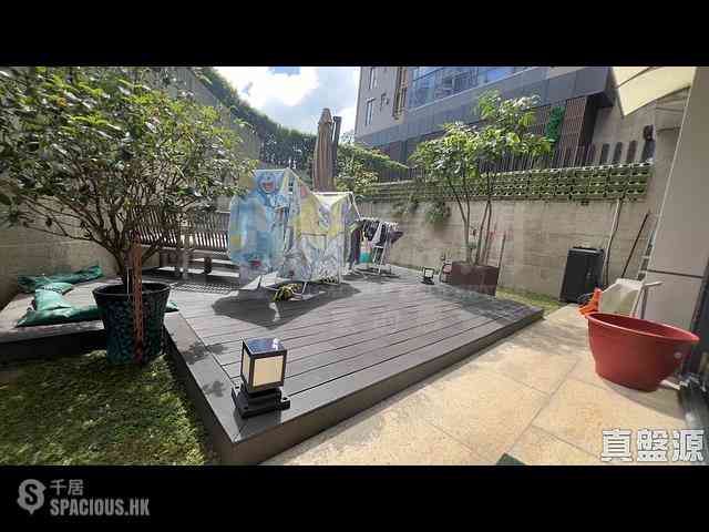Tseung Kwan O - The Wings Ocean Wings Block 8 03