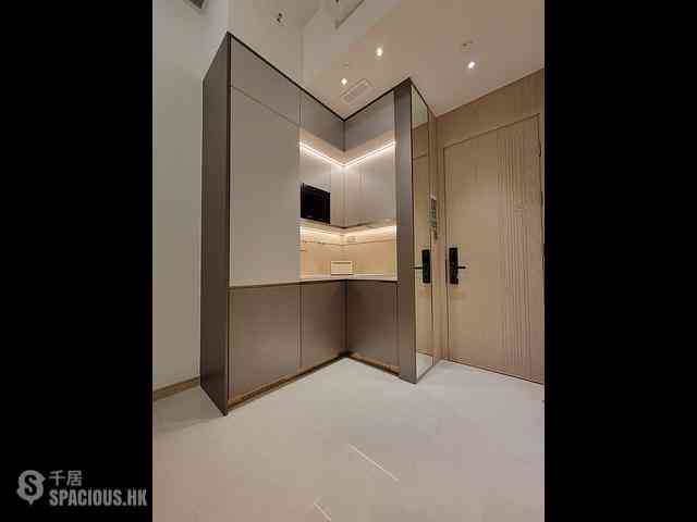 Sai Ying Pun - Upper Manor 02