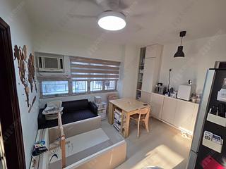 Tsuen Wan - Tsuen King Garden Phase 1 Block 5 02