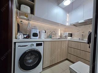 Tsuen Wan - Tsuen King Garden Phase 1 Block 5 09