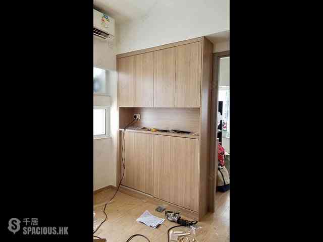 Tsuen Wan - Tsuen King Garden Phase 1 Block 5 04