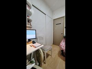 Tsuen Wan - Tsuen King Garden Phase 1 Block 5 05