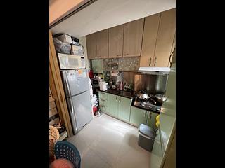 Tsuen Wan - Tsuen King Garden Phase 1 Block 3 05