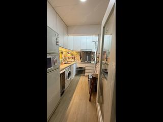Tsuen Wan - Tsuen King Garden Phase 1 Block 7 06