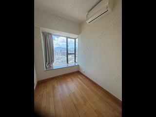 Tai Kok Tsui - Park Avenue Phase 1 Block 10 04