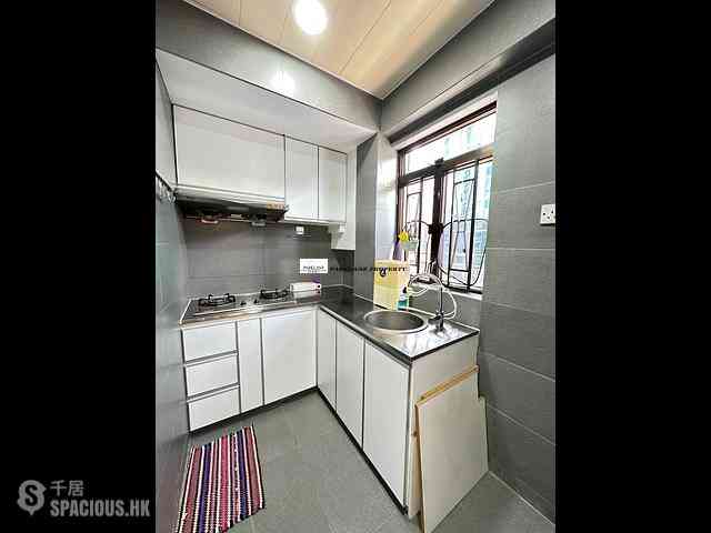 Happy Valley - Yee Fung Building 11