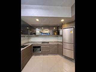Tsuen Wan - Ocean Pride Phase 3A Ocean Supreme Block 5B 04