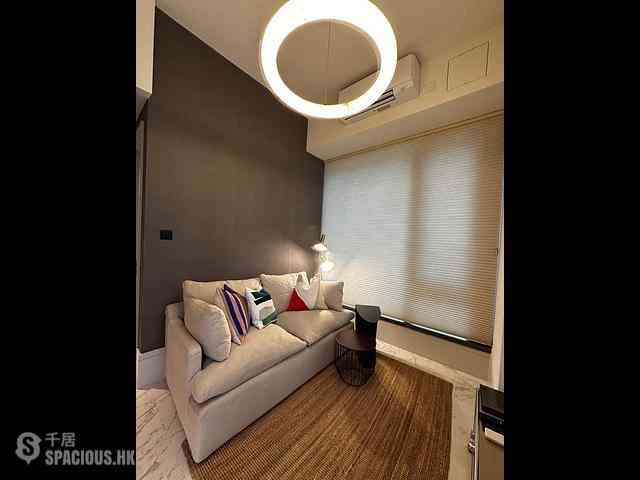 Wan Chai - Eight Star Street 02