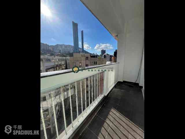 Happy Valley - Greenside Villa 02