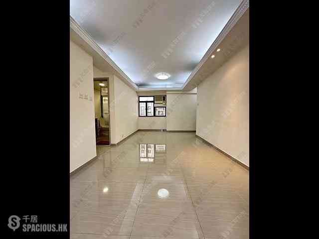 Tsuen Wan - Town Square Block A 02