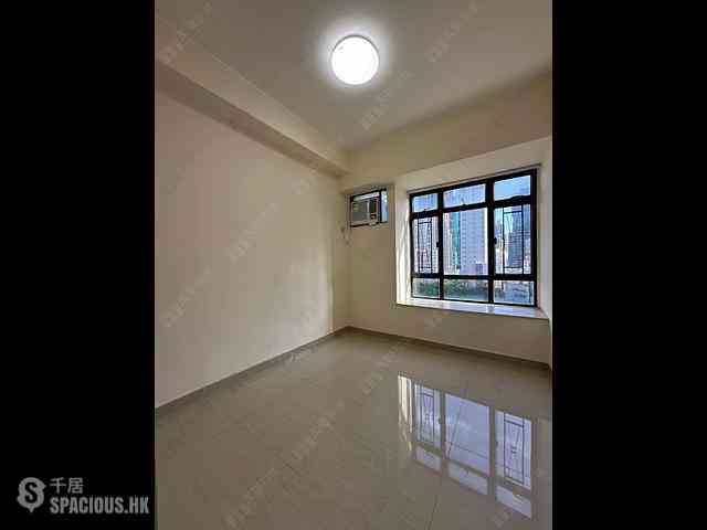 Tsuen Wan - Town Square Block A 04