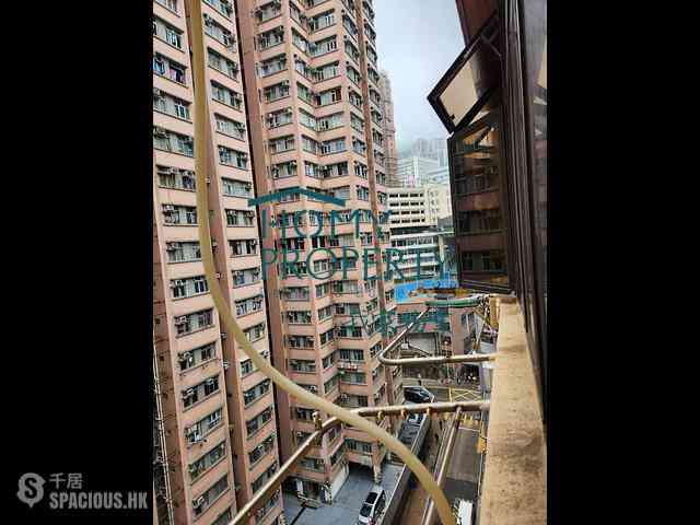 Shek Tong Tsui - Whitty Street Court 07