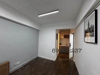 Sheung Wan - 109-111, Wing Lok Street 04