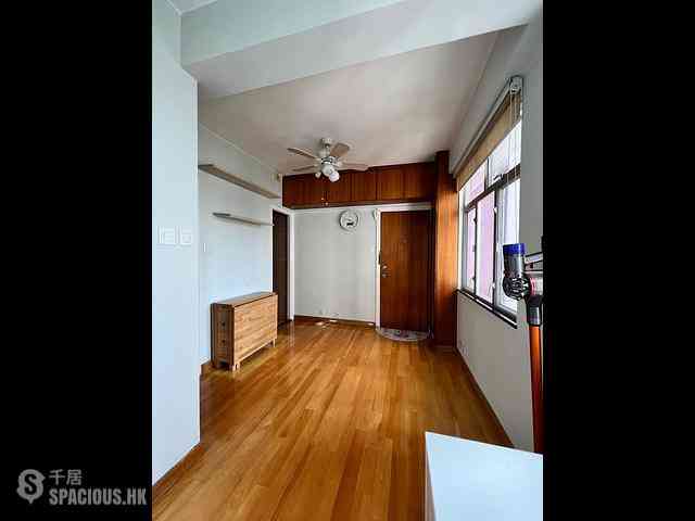 North Point - Seaview Building 02