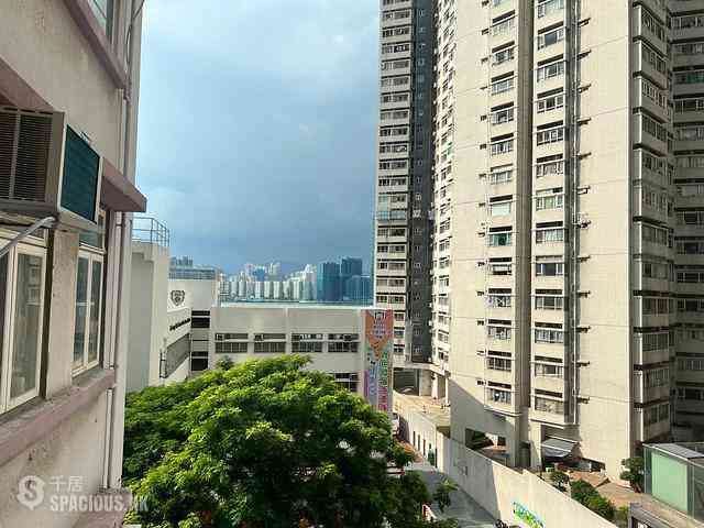 North Point - Seaview Building 03