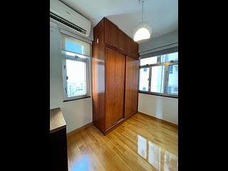 North Point - Seaview Building 06