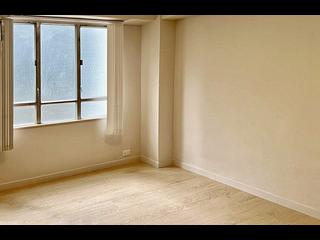 Wan Chai - Phoenix Court Block 2 04
