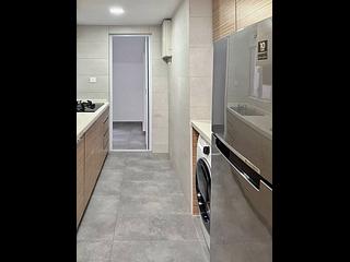Wan Chai - Phoenix Court Block 2 06