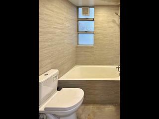 Wan Chai - Phoenix Court Block 2 07