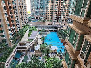 Cheung Sha Wan - Banyan Garden 07
