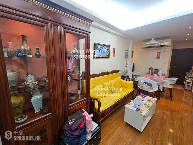 Tsim Sha Tsui - Chungking Mansion 01