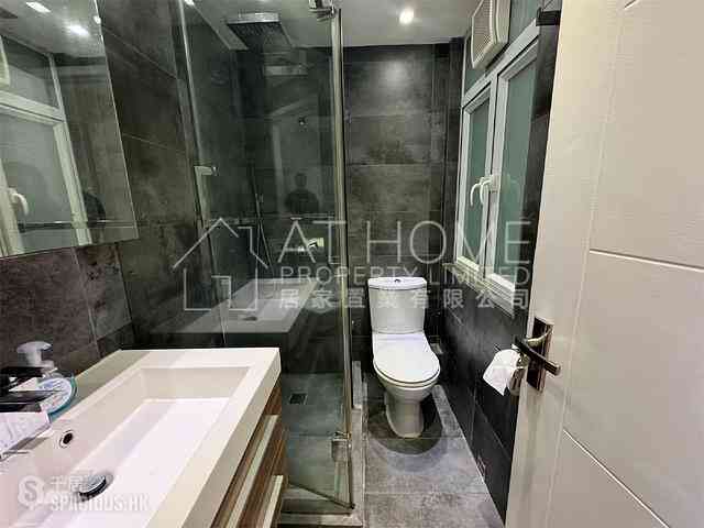 Sheung Wan - 280-282, Queen's Road Central 07