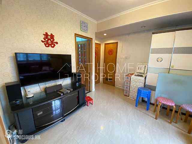 Sheung Wan - Kam Fung Building 04