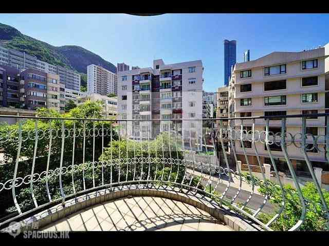 Happy Valley - 87-89, Blue Pool Road 01