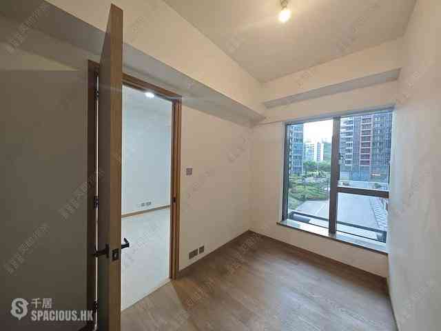 Pak Shek Kok - The Horizon Phase 2 Centra Horizon Tower 10 06
