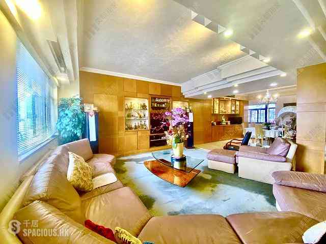 Stubbs Road - K.Y. Mansion 02